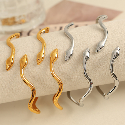 Elegant Snake Cuff Bracelet – Gold & Silver Minimalist Statement Jewelry
